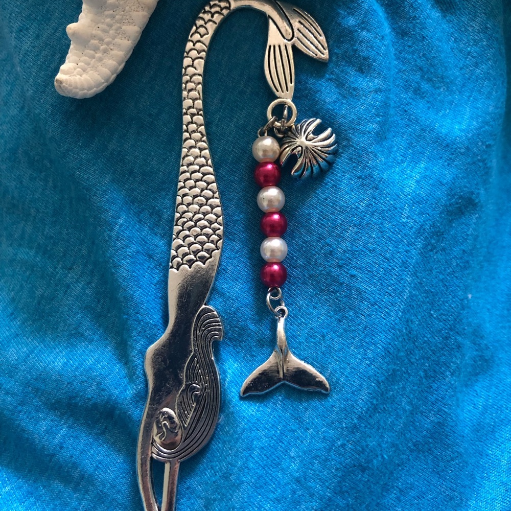 NWT, Handmade by A Charmed Life. Silver Mermaid 🧜‍♀️ Bookmark